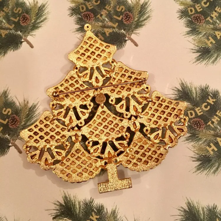 Cristobal large Christmas Tree Brooch in yellow