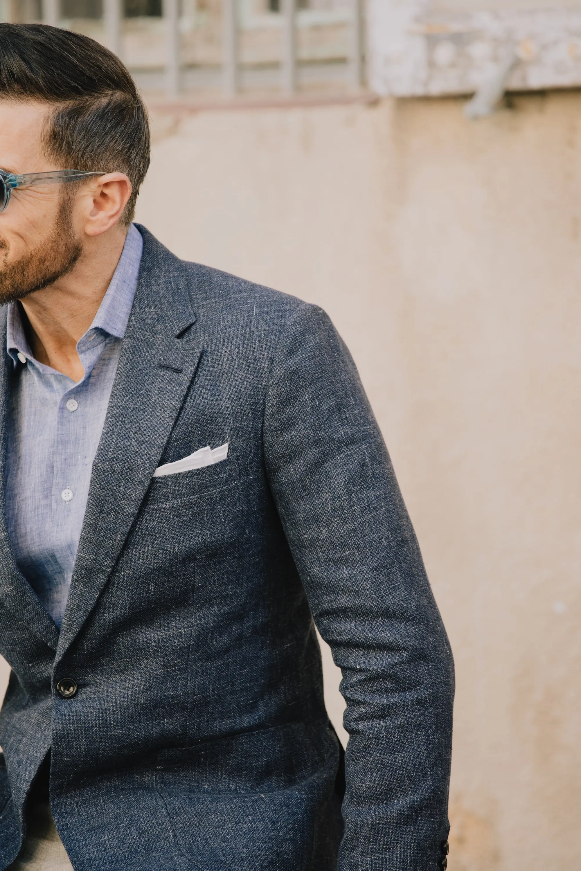 Cutaway Collar Shirt in Mid Blue Linen