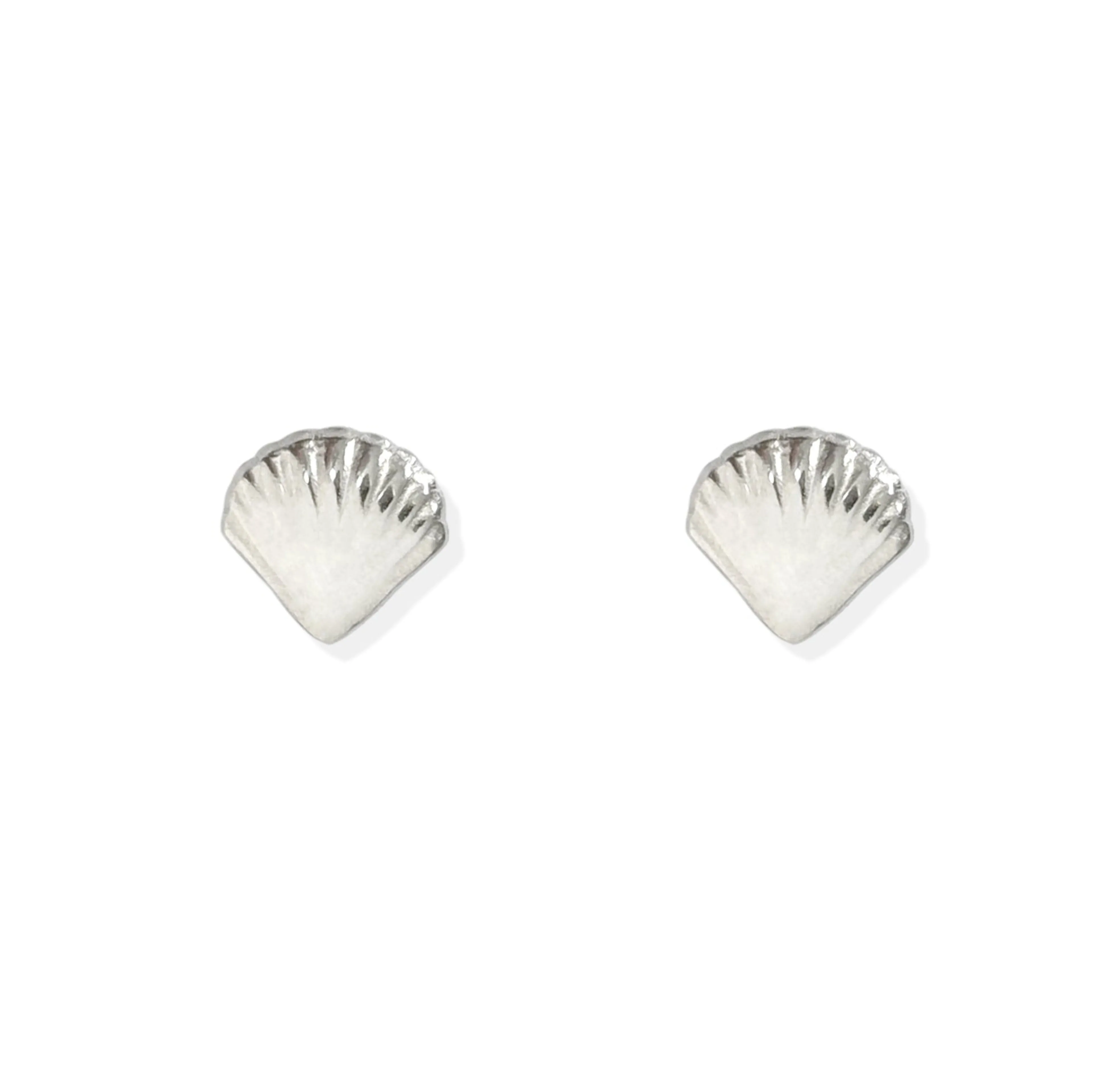 HOLLY DAINTY SILVER SEA SHELL STUD EARRINGS