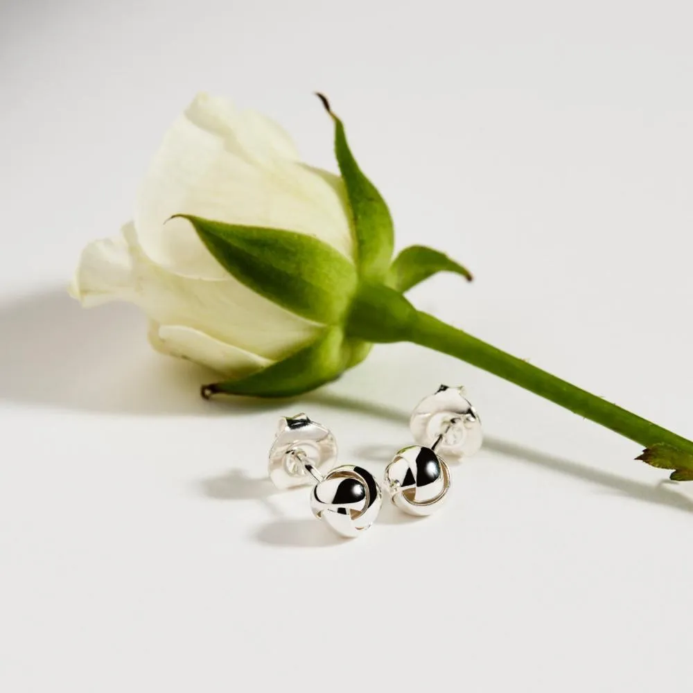 Najo Floret Silver Stud Earrings