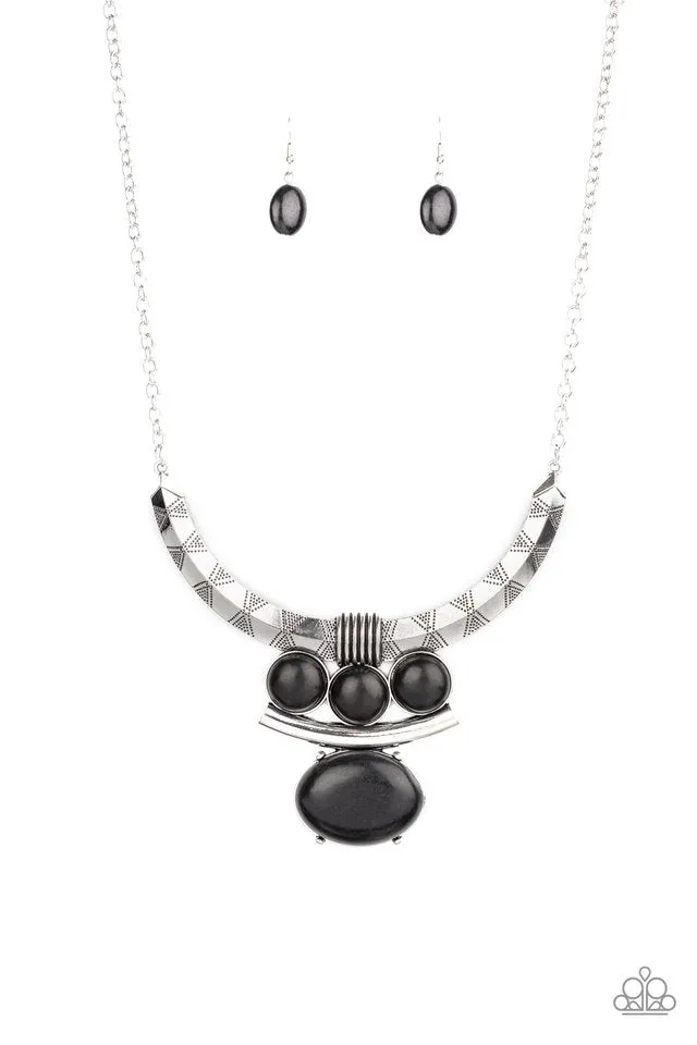 Paparazzi Necklace ~ Commander In CHIEFETTE - Black