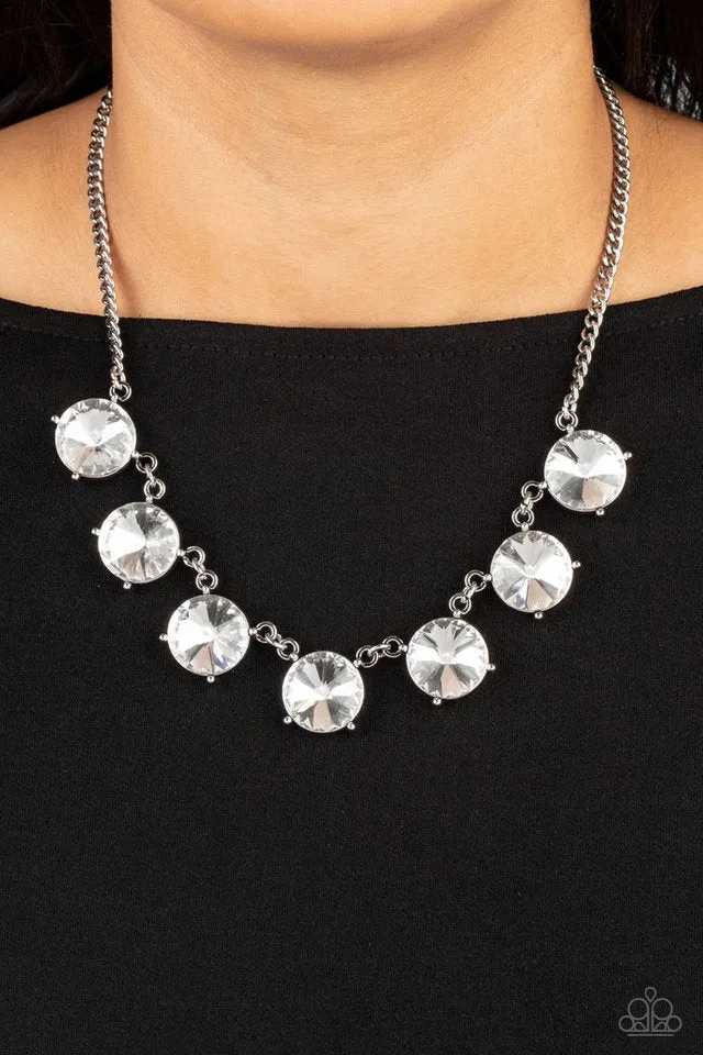 Paparazzi Necklace ~ The SHOWCASE Must Go On - White
